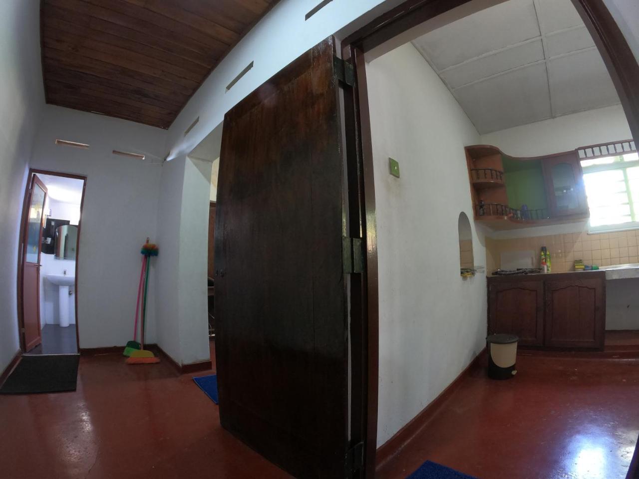 Shrinith'S Place - Dodanduwa Hikkaduwa Exterior photo